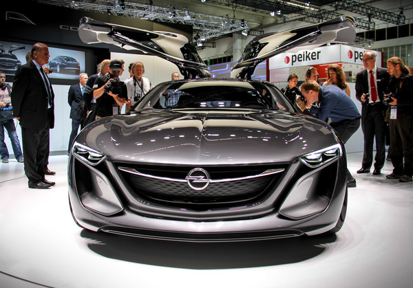 Запуск нового большого седана Opel отложен до лучших времен